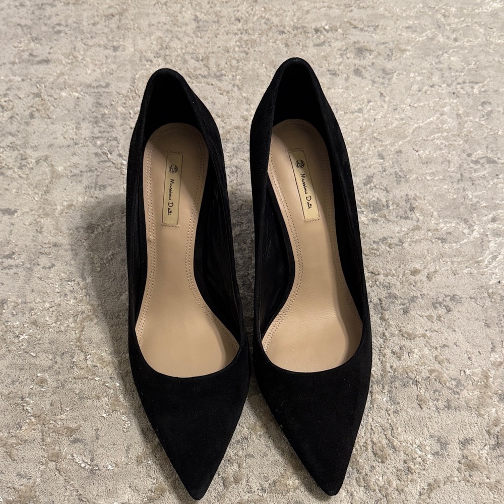 Massimo Dutti Black Suede Pointed-Toe Pumps - Women's - Picture 11 of 12